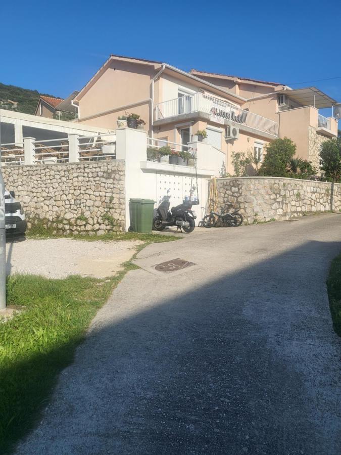 Grabar * Cres