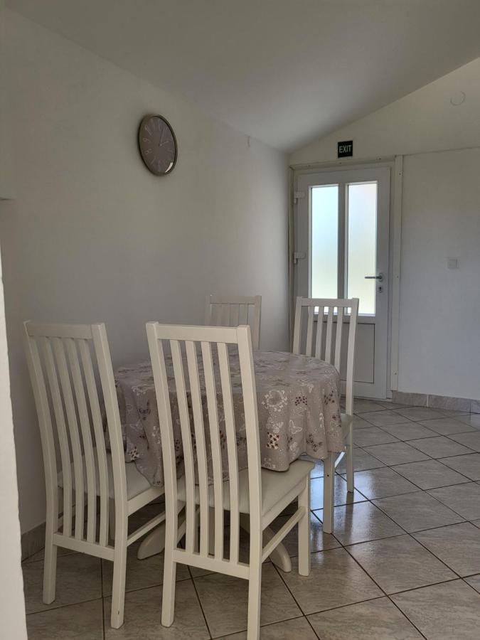 Apartament Grabar Cres