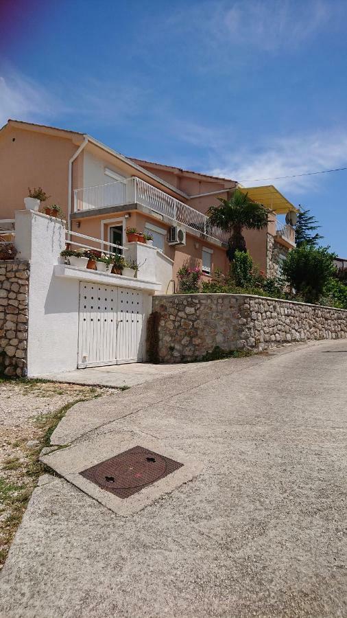 Grabar Cres